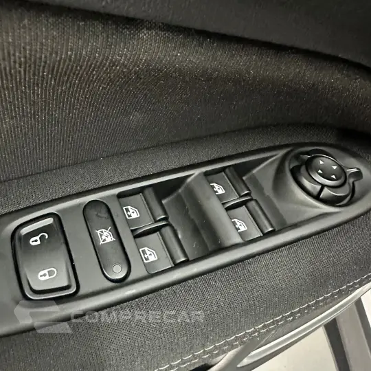 Toro Freedom 1.3 T270 4x2 Flex Aut.