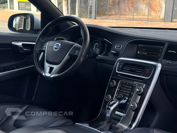 V60 3.0 T6 R Design 24V Turbo