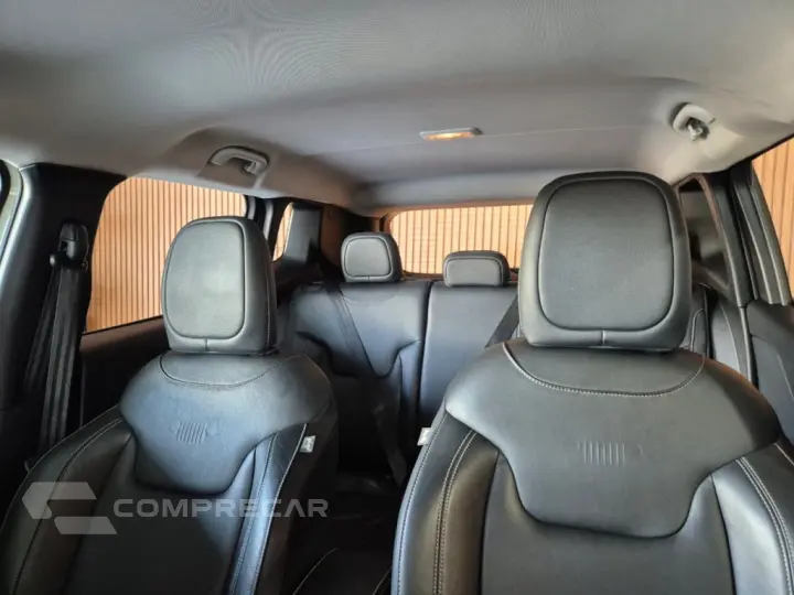 RENEGADE 1.3 T270 TURBO FLEX LONGITUDE AT6