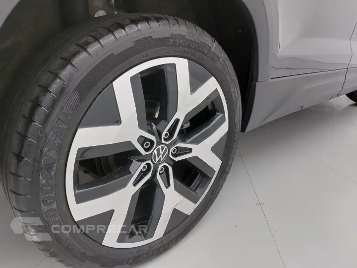 TAOS 1.4 250 TSI TOTAL FLEX HIGHLINE AUTOMÁTICO