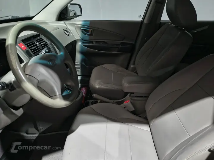 TUCSON 2.0 MPFI GLS 16V 143cv 2WD