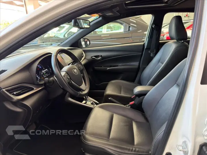 YARIS 1.5 16V FLEX XLS CONNECT MULTIDRIVE