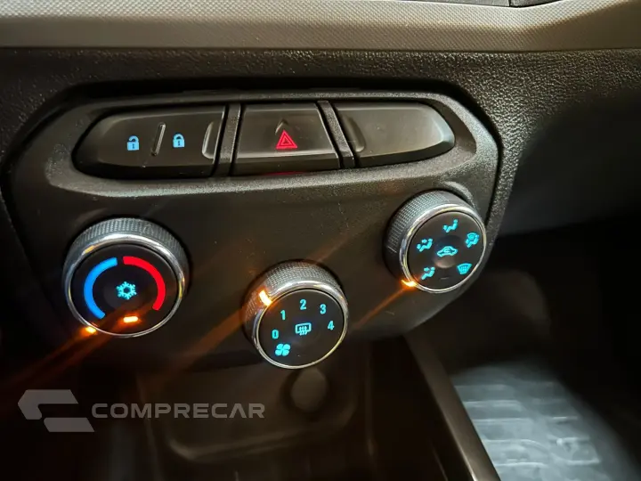 ONIX HATCH LS 1.0 8V FlexPower 5p Mec.