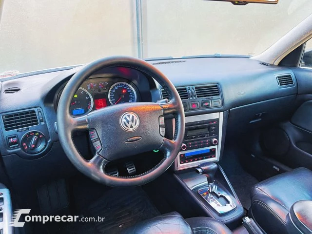 GOLF - 2.0 MI SPORTLINE 8V 4P TIPTRONIC