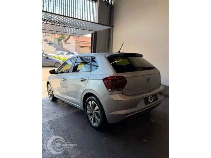 POLO 1.0 200 TSI COMFORTLINE AUTOMÁTICO