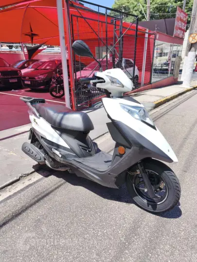 Lindy 125 Modelo sem Versão