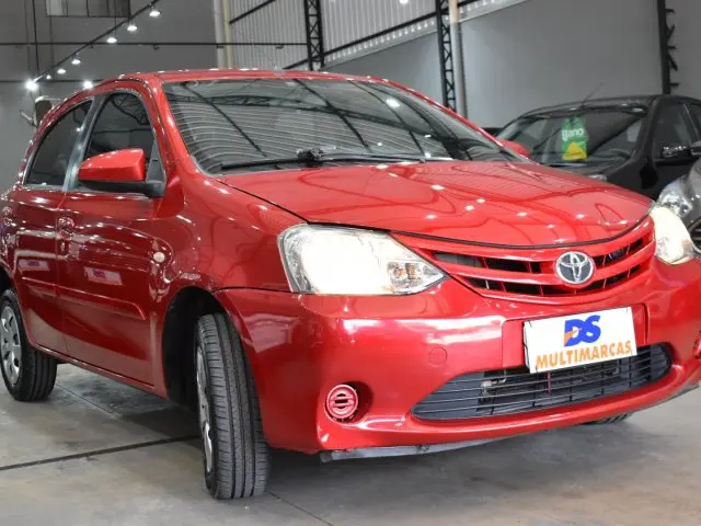 ETIOS HATCH - 1.5 XS 16V 4P MANUAL