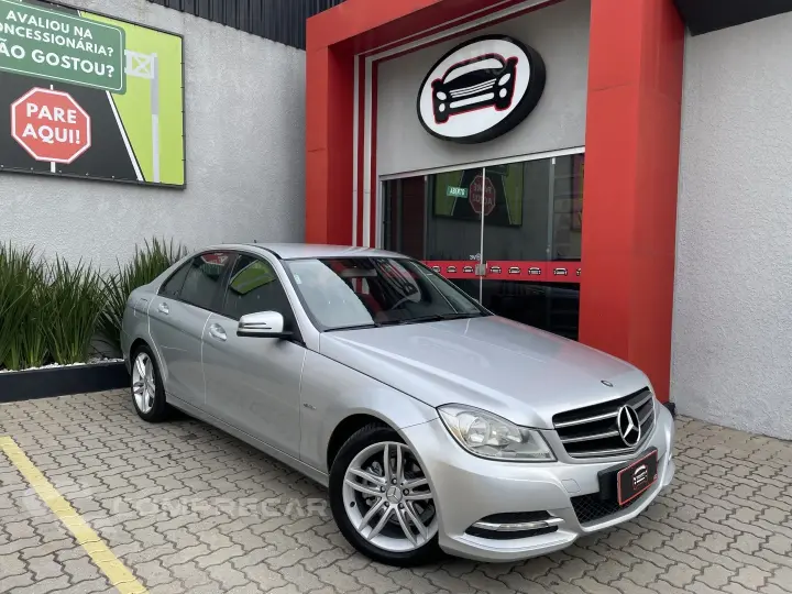 C 180 1.8 CGI CLASSIC 16V TURBO GASOLINA 4P AUTOMÁTICO
