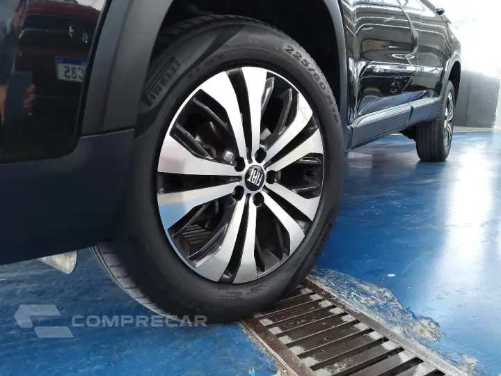 TORO 1.3 TURBO 270 FLEX VOLCANO AT6