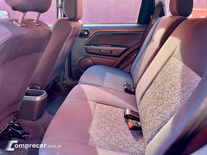 ECOSPORT 1.6 XLS 8V