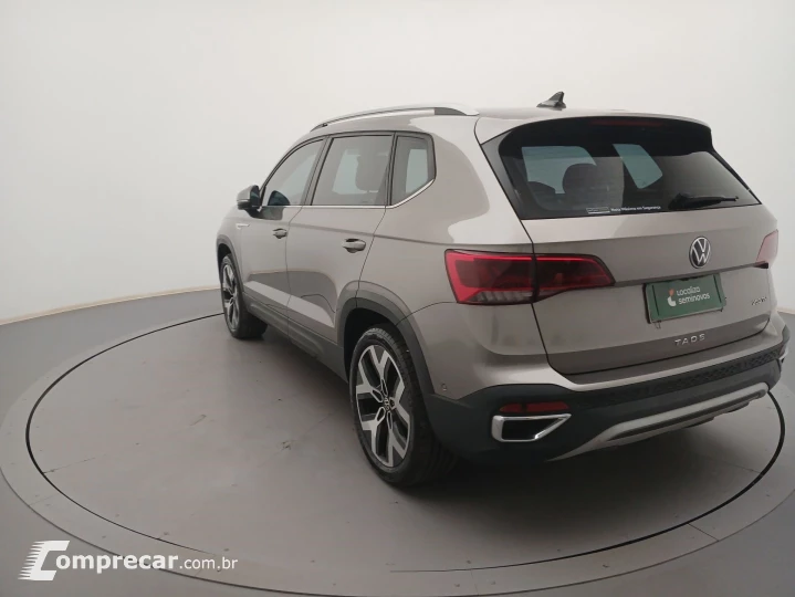 TAOS 1.4 250 TSI TOTAL FLEX HIGHLINE AUTOMÁTICO