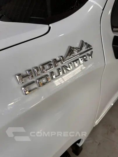 SILVERADO 5.3 V8 1500 High Country 4X4