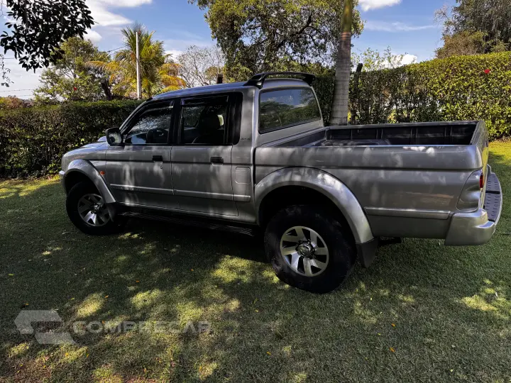 L200 2.5 Sport HPE 4X4 CD 8V Turbo Intercooler