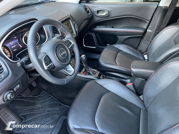 COMPASS 2.0 16V Trailhawk 4X4