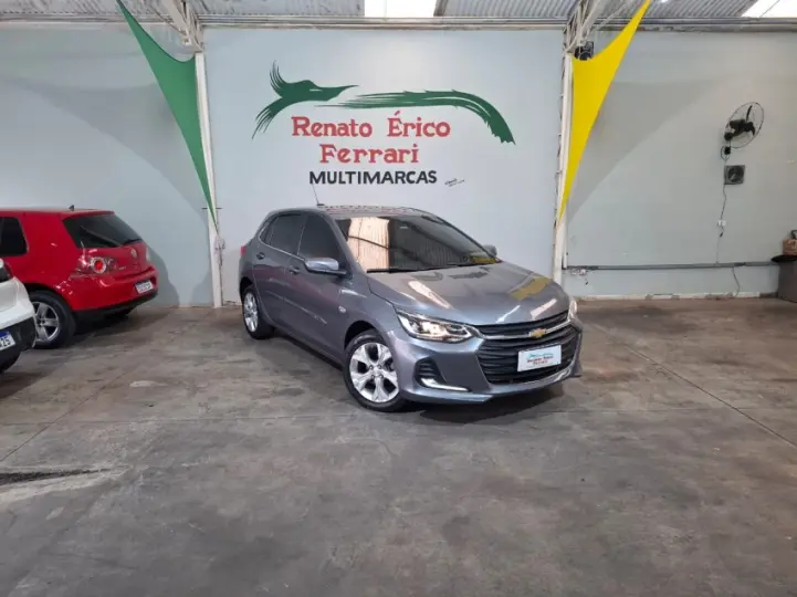 ONIX 1.0 Turbo Plus Premier