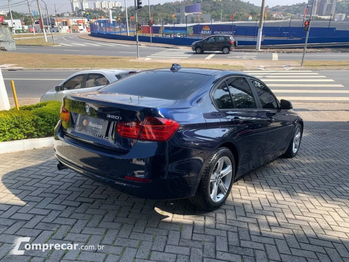 320iA 2.0 Turbo/ActiveFlex 16V/GP  4p