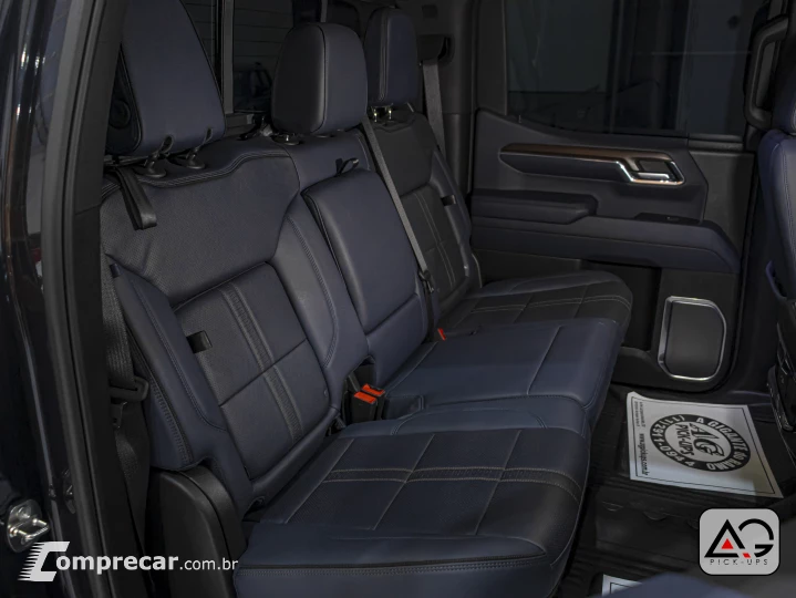 SILVERADO 5.3 V8 1500 High Country 4X4