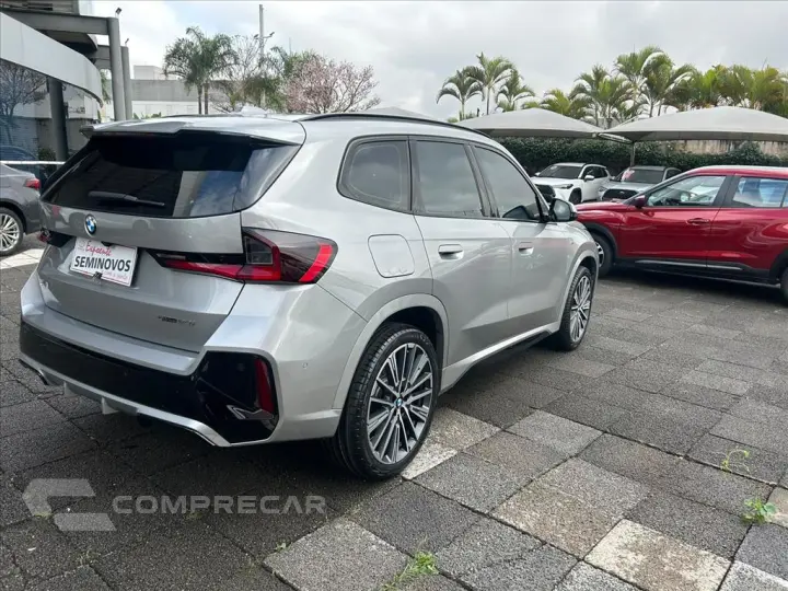 X1 2.0 16V TURBO GASOLINA SDRIVE20I M SPORT STEPT