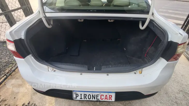 GRAND SIENA 1.6 MPI Essence 16V
