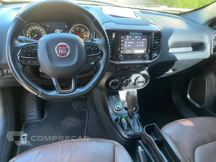 TORO 2.0 16V Turbo Ranch 4WD AT9