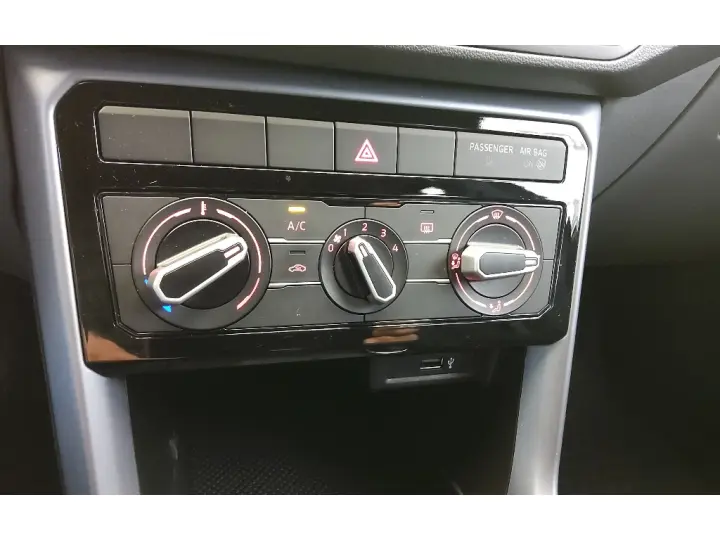 T-CROSS 1.0 200 TSI TOTAL FLEX AUTOMÁTICO