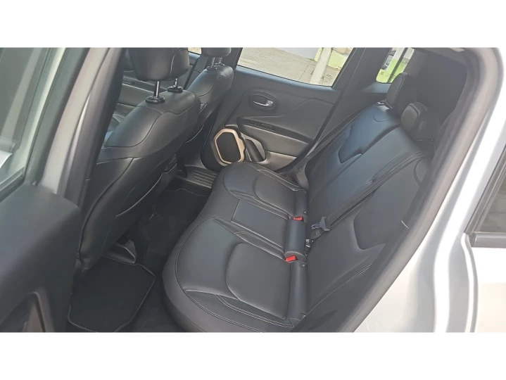 RENEGADE 1.8 16V FLEX LONGITUDE 4P AUTOMÁTICO