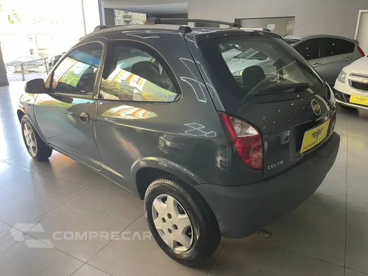 CELTA 1.0 MPFI Life 8V