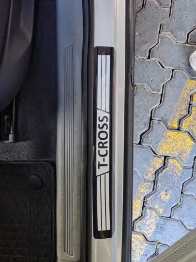 VOLKSWAGEN T-CROSS 1.0 200 TSI TOTAL AUTOMÁTICO