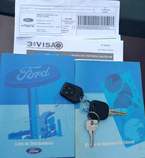 FIESTA 1.6 Rocam SE Plus Sedan 8V