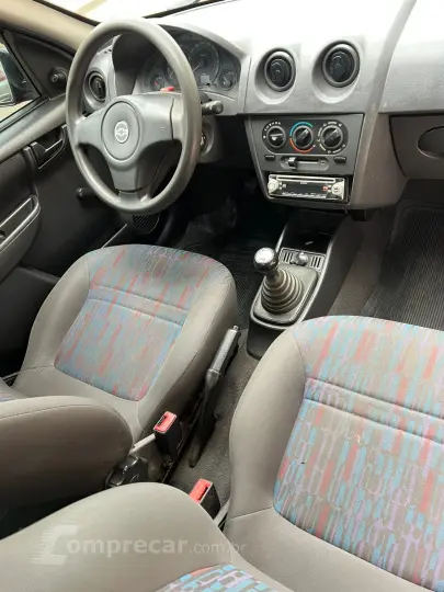 CELTA 1.0 MPFI Life 8V