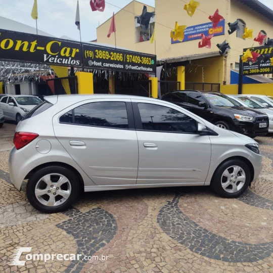 ONIX HATCH LT 1.4 8V FlexPower 5p Mec.
