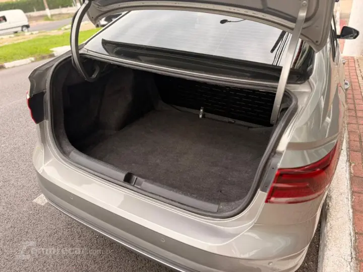 VIRTUS 1.6 MSI Flex 16V 5p Mec.