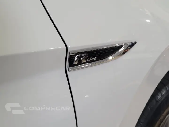 JETTA R-Line 250 TSI 1.4 Flex 16V Aut.