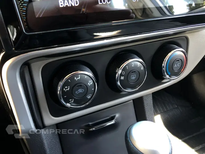 Corolla 1.8 Gli Upper 16V Flex 4P Automático