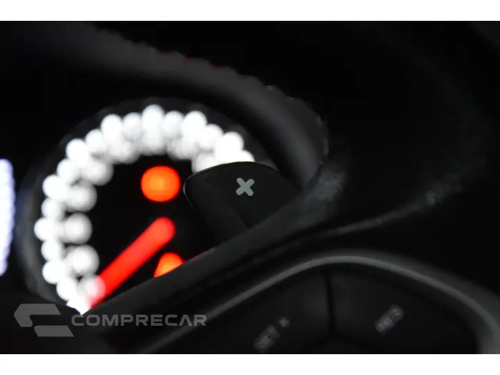 RENEGADE 1.8 16V FLEX LONGITUDE 4P AUTOMÁTICO