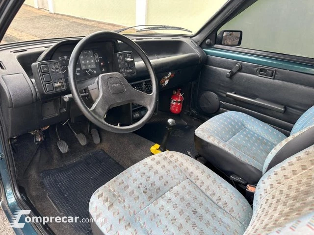 UNO - 1.0 MILLE 8V 2P MANUAL