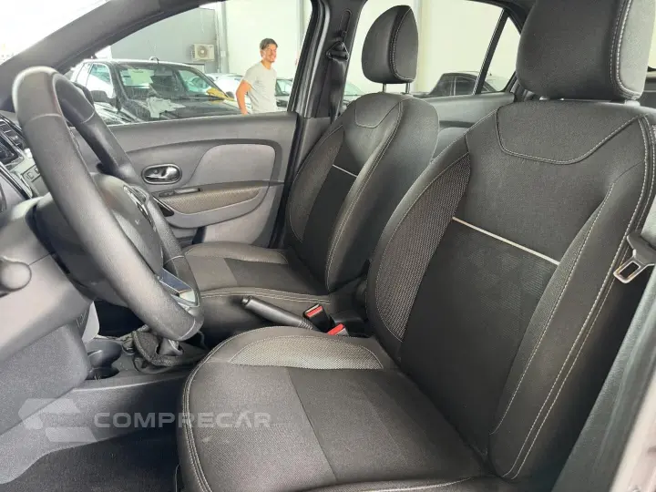 LOGAN 1.0 12V SCE ZEN