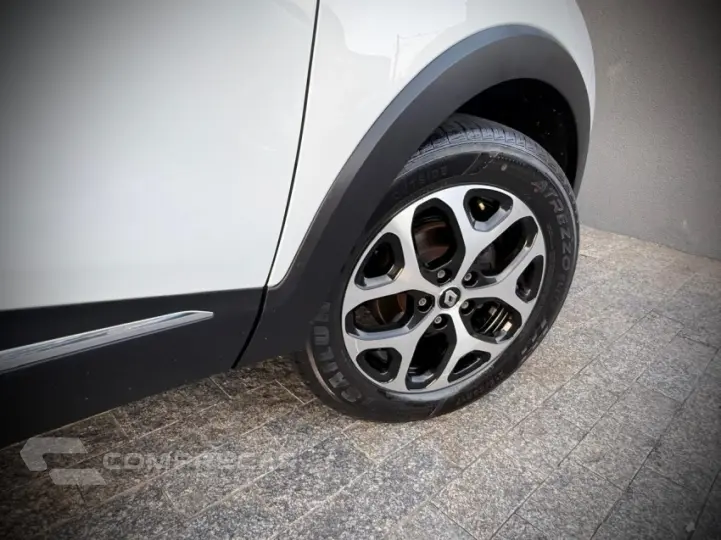 CAPTUR 1.6 16V SCE Intense