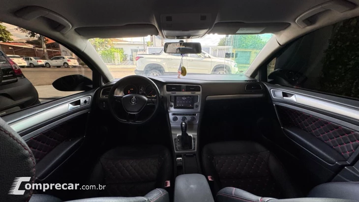 Golf Comfortline 1.4 TSI 140cv Aut.