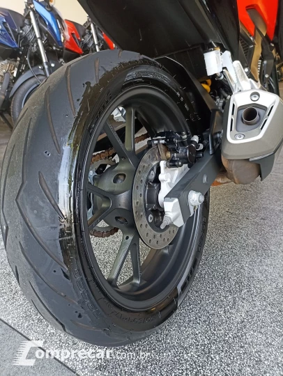 CB 300F Twister Flex