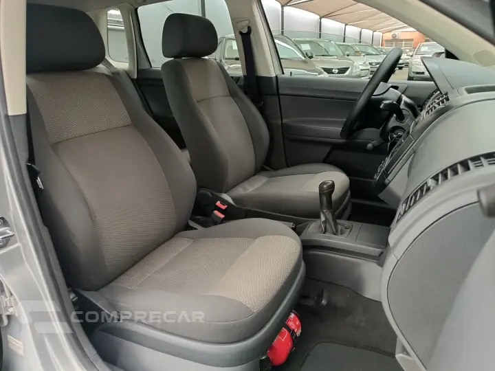 POLO 1.6 MI 8V
