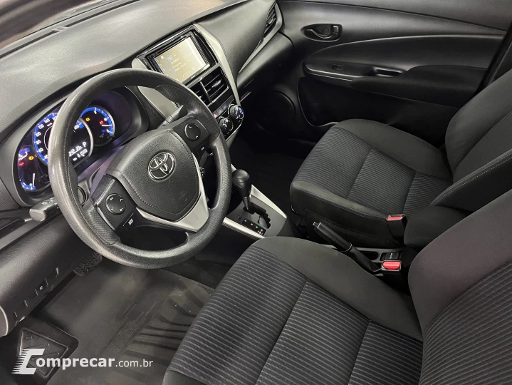 YARIS 1.5 16V Sedan XL Live