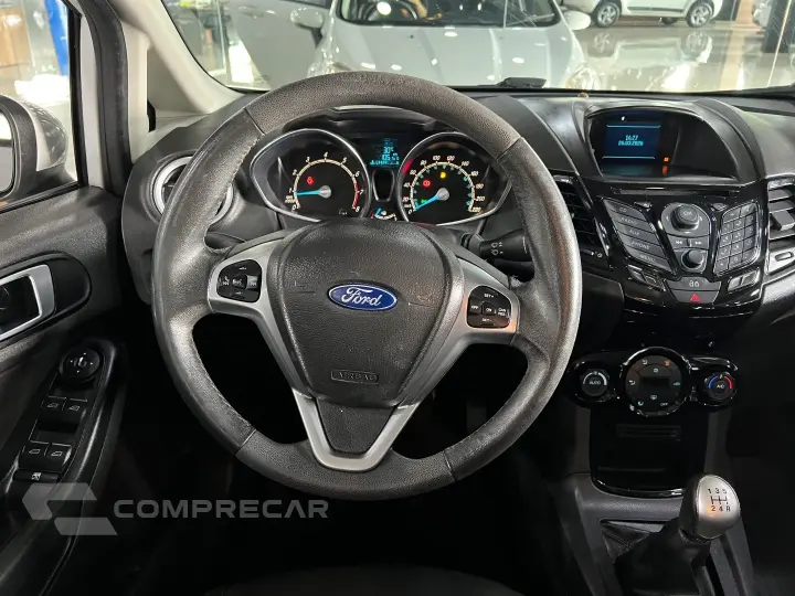 FIESTA 1.6 TITANIUM HATCH 16V FLEX 4P MANUAL