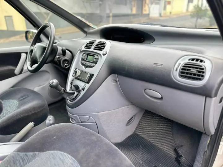 XSARA PICASSO 2.0 Exclusive 16V