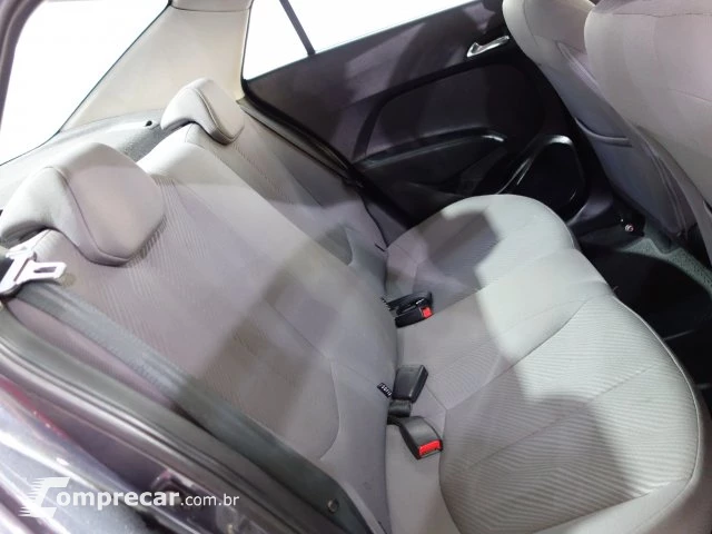 HB20S - 1.6 COMFORT PLUS 16V 4P MANUAL