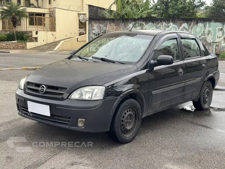CORSA 1.0 MPFI Maxx Sedan 8V