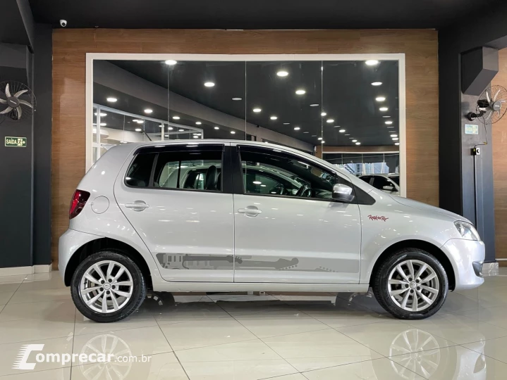 FOX 1.6 MI ROCK IN RIO 8V FLEX 4P MANUAL