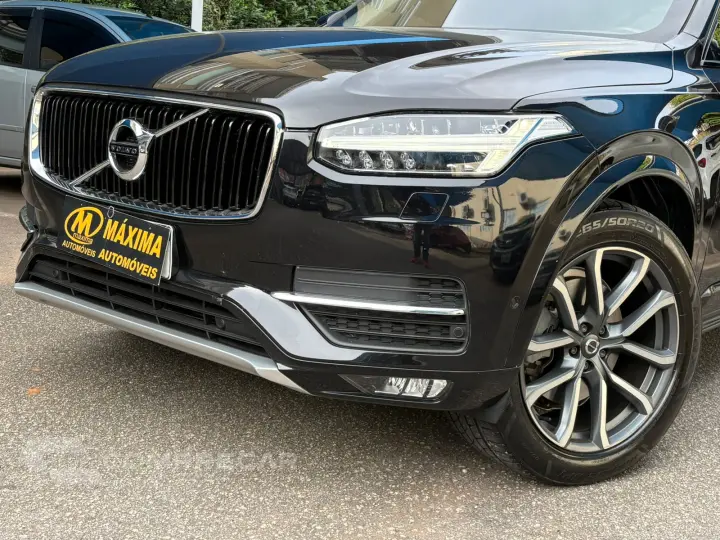 XC90 2.0 T6 Momentum AWD Geartronic