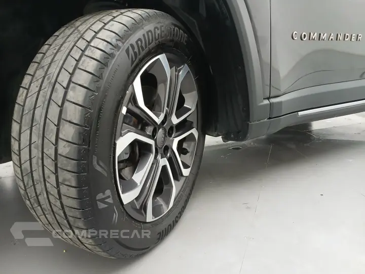 COMMANDER 1.3 T270 TURBO FLEX LIMITED AT6