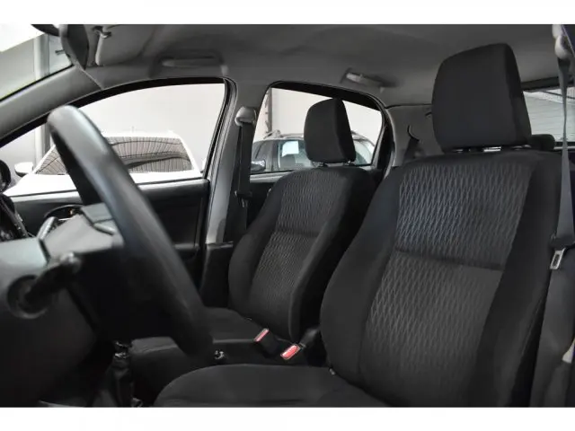 ETIOS HATCH - 1.3 X 16V 4P MANUAL